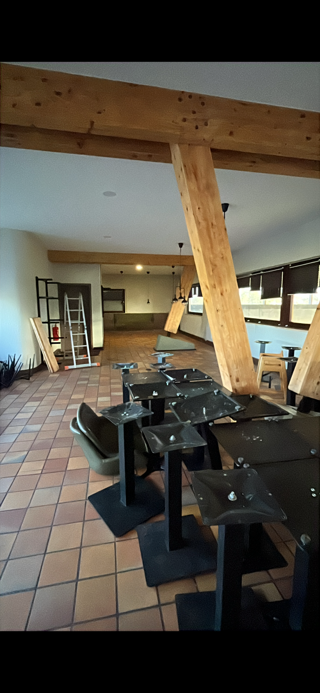 Demontage im Gastronomiebetrieb: Fachgerecht, sicher und effizient